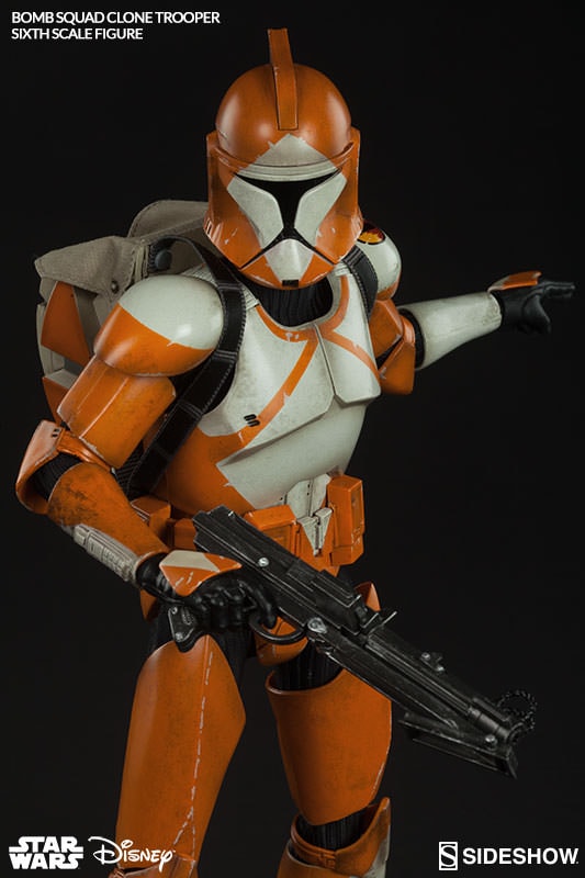 Star Wars Bomb Squad Clone Trooper: Ordnance Specialist Sixth Scale Figure  Collector Edition View 8