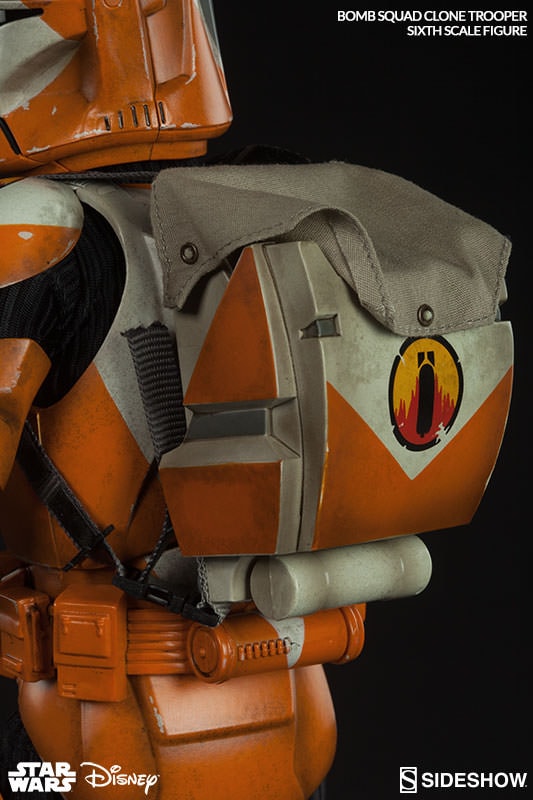 Star Wars Bomb Squad Clone Trooper: Ordnance Specialist Sixth Scale Figure  Collector Edition View 11