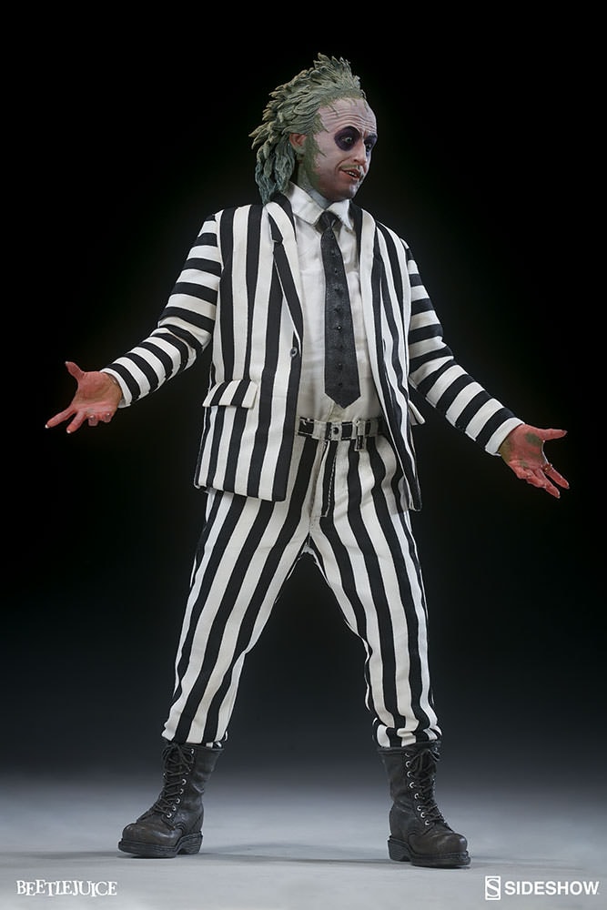Beetlejuice Beetlejuice Sixth Scale Figure  View 5