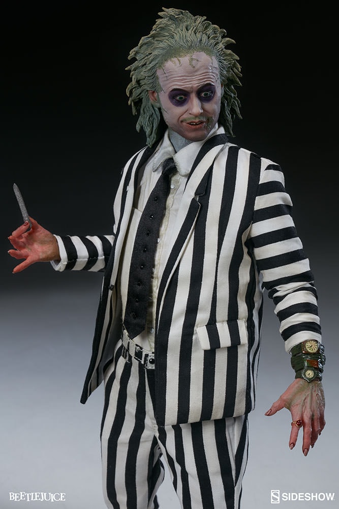 Beetlejuice Beetlejuice Sixth Scale Figure  View 9