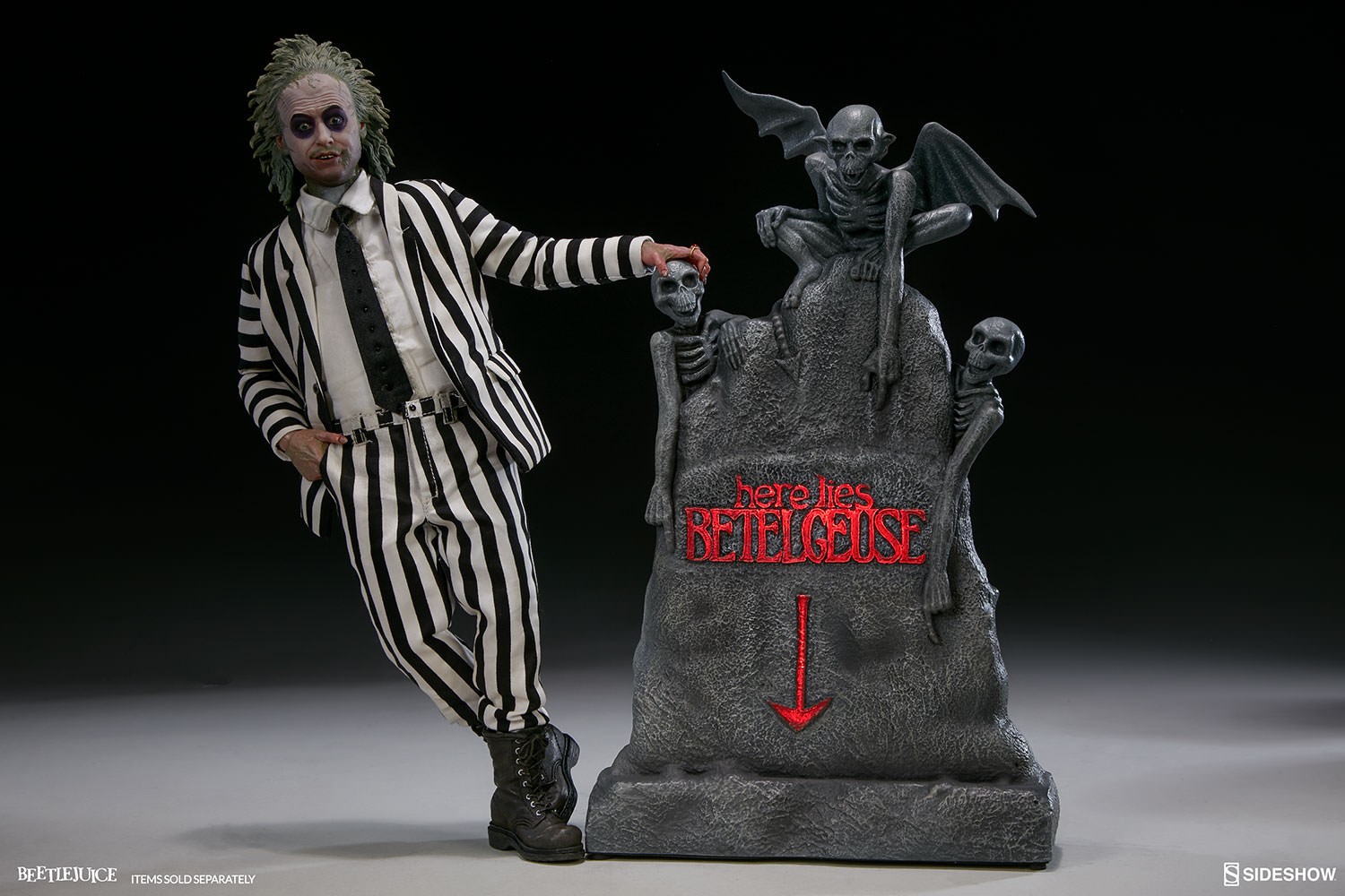 Beetlejuice Beetlejuice Tombstone Sixth Scale Figure Accessory  View 9