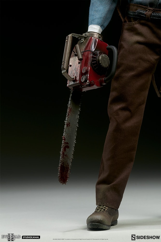 Ash Williams Collector Edition View 8