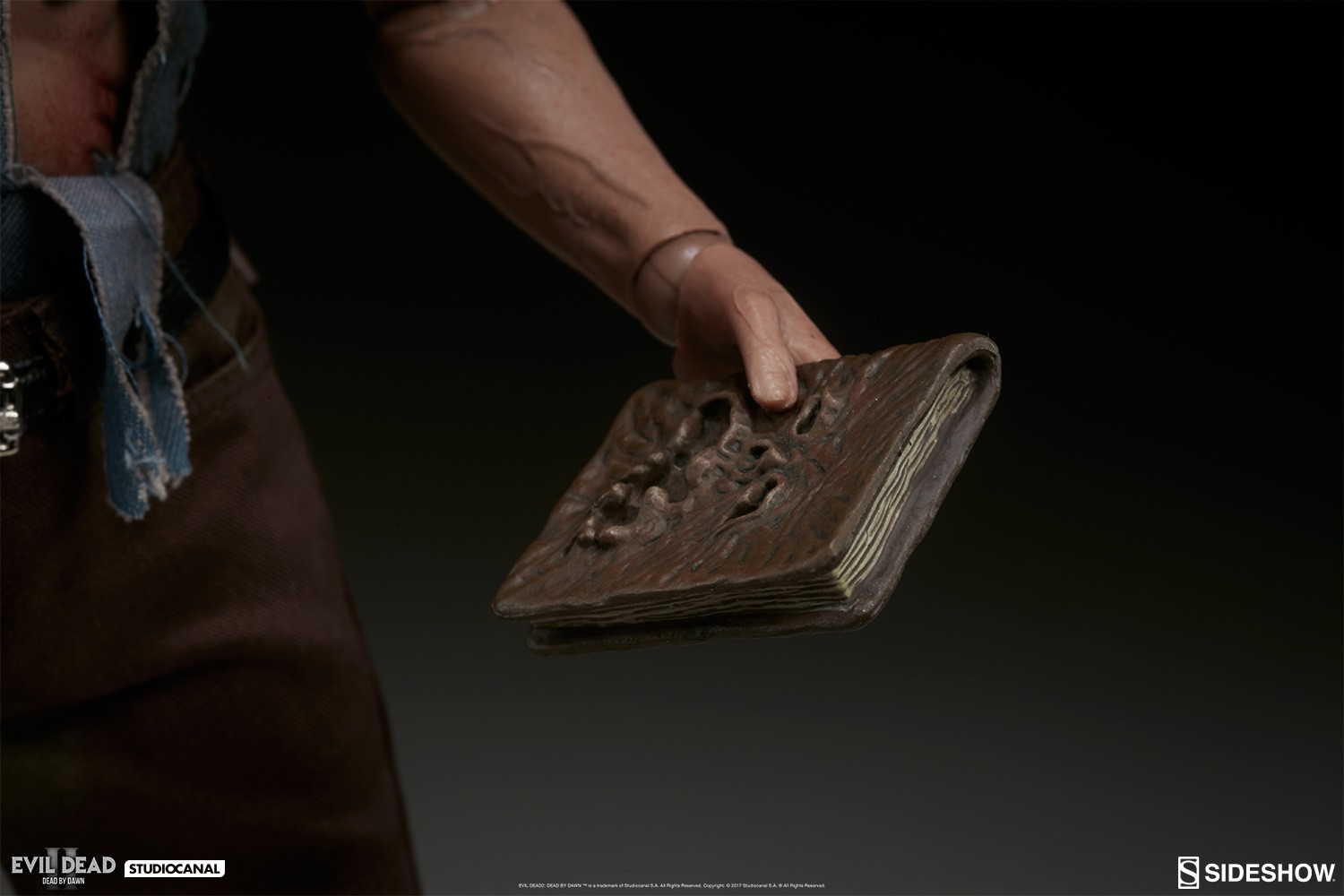 Ash Williams Collector Edition View 5