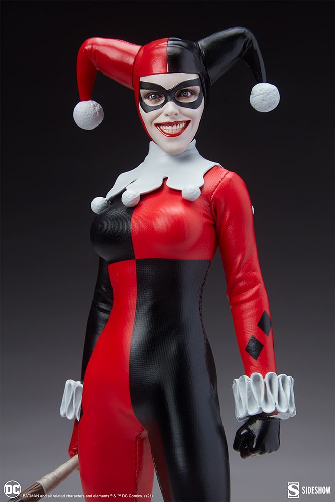 Harley Quinn Collector Edition View 17