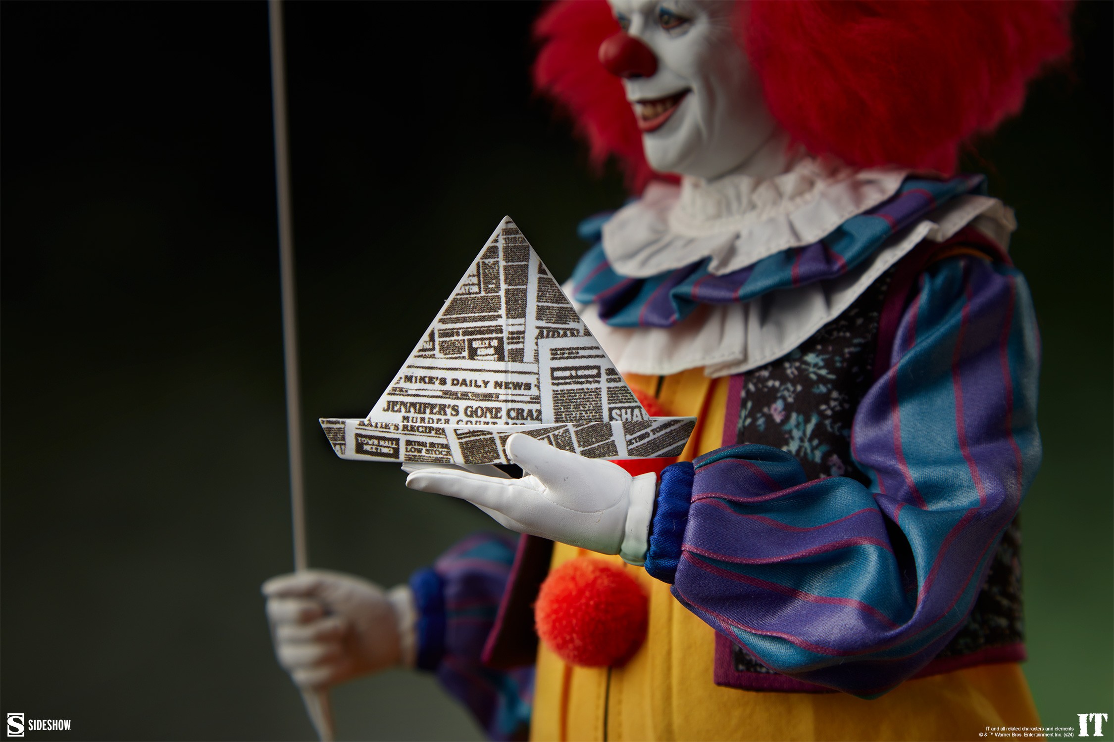 Pennywise Sixth Scale Figure by Sideshow Collectibles Pennywise Sixth Scale Figure by Sideshow Collectibles