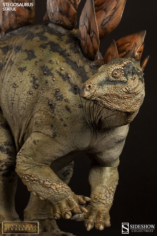 Dinosauria Stegosaurus Statues  View 5