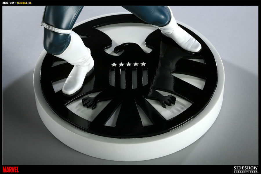 Marvel Nick Fury Polystone Statue  Collector Edition View 9