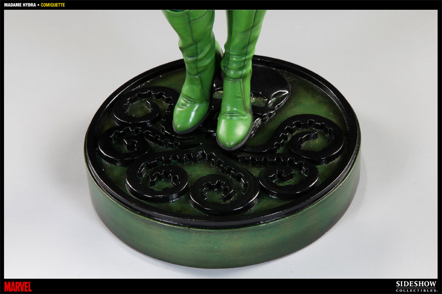 ✦ MADAME HYDRA COMIQUETTE SIDESHOW Marvel Madame Hydra Polystone Statue by Sideshow
