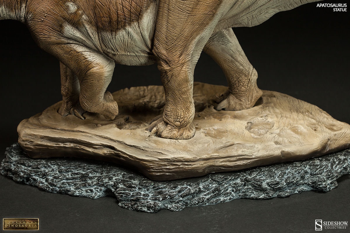 Apatosaurus View 9