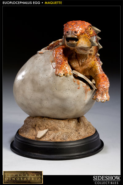Dinosauria Euoplocephalus in Egg Maquette  View 1