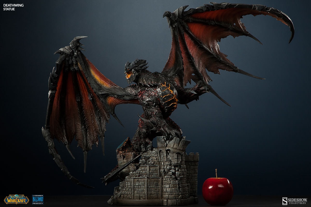 World of Warcraft Deathwing Polystone Statue by Sideshow Col