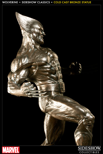 Marvel Wolverine Sideshow Classics Statue  View 9