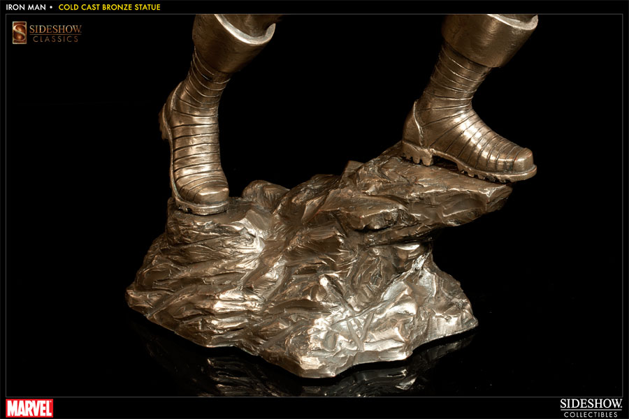 Marvel Iron Man Sideshow Classics Statue  View 6