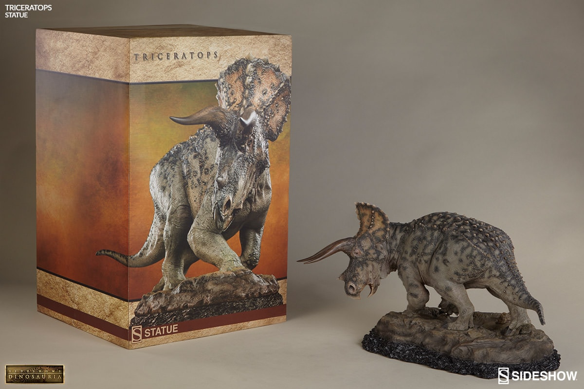 Dinosauria Triceratops Statues  Collector Edition View 8
