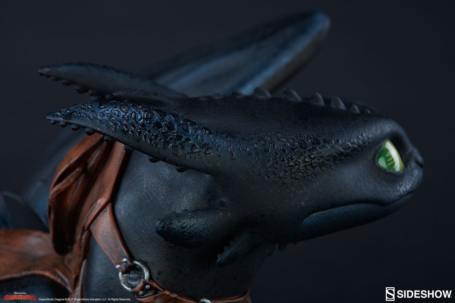 How to Train Your Dragon Toothless Statues  Exclusive Edition View 11