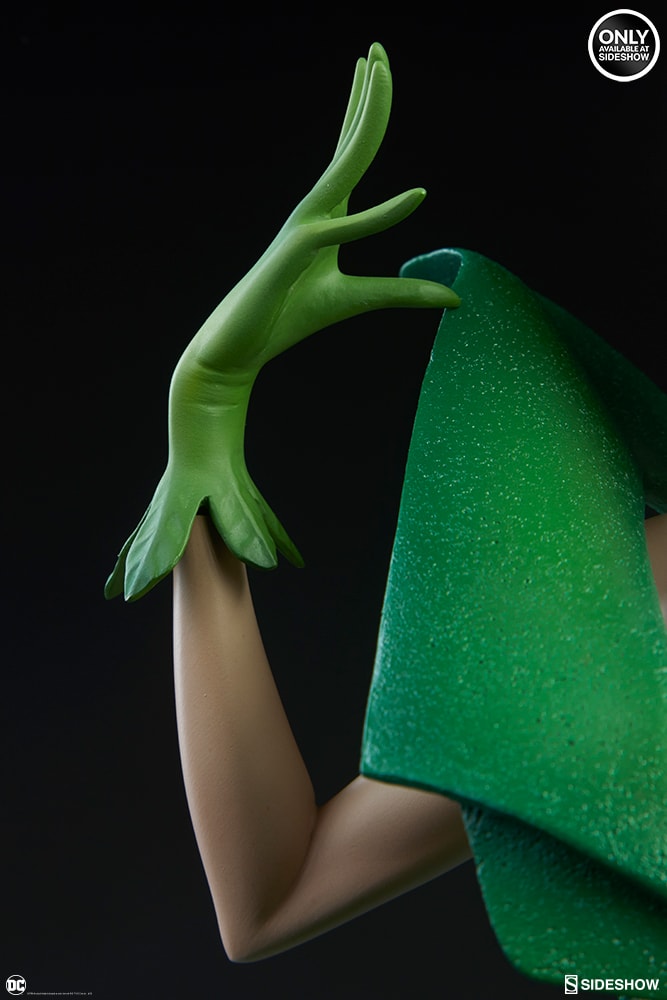DC Comics Poison Ivy Statues  Exclusive Edition View 15