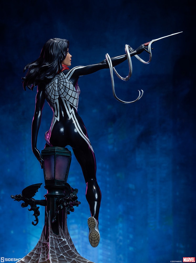 Marvel Silk Statue by Sideshow Collectibles | Sideshow