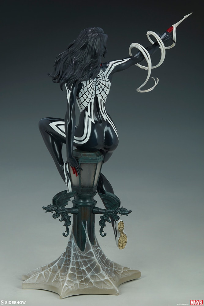 Marvel Silk Statues  Collector Edition View 7