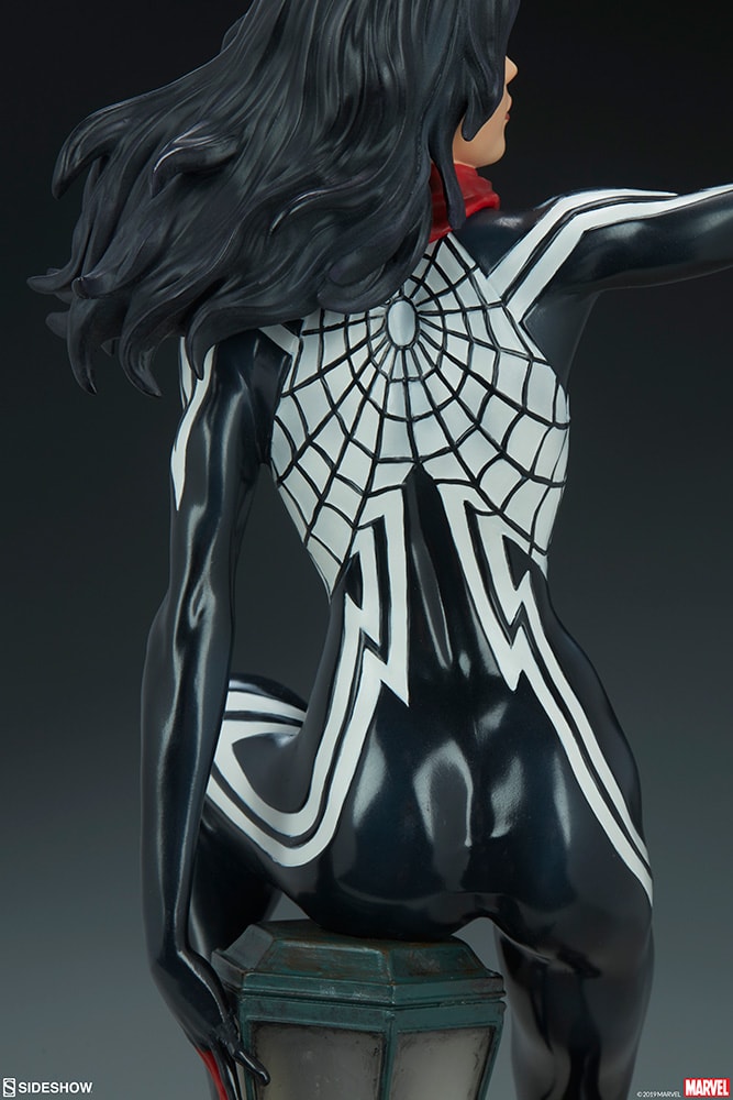 Marvel Silk Statues  Collector Edition View 13