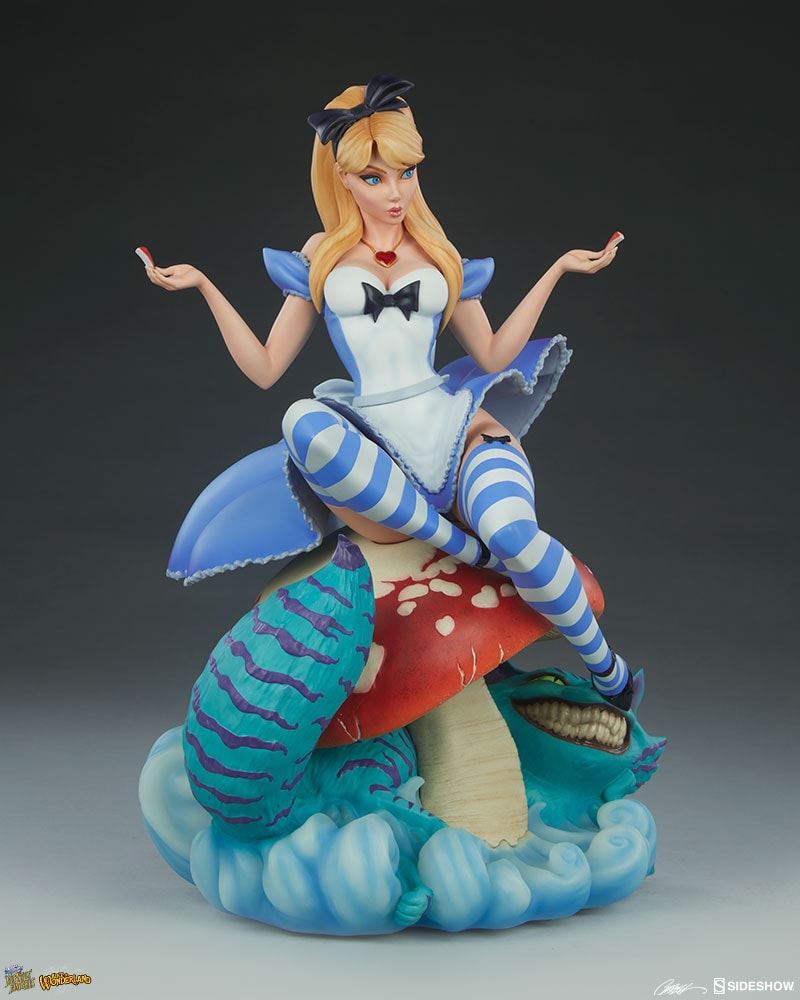 Alice in Wonderland Exclusive Edition View 23