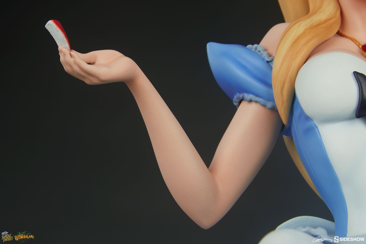 Alice in Wonderland Collector Edition View 2