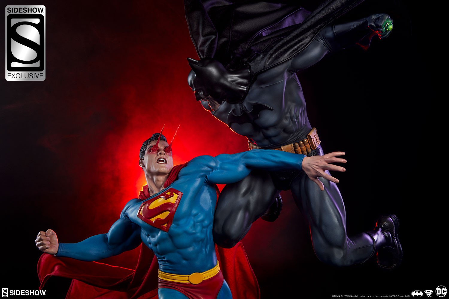 Batman vs Superman Exclusive Edition View 3