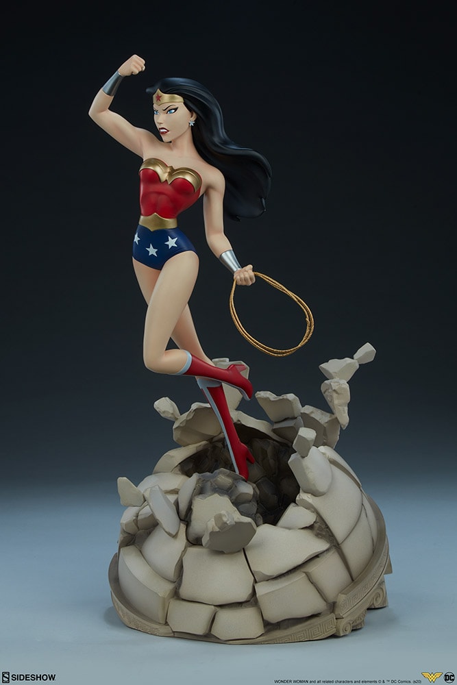 Wonder Woman Statue- The Animated  Arrives!