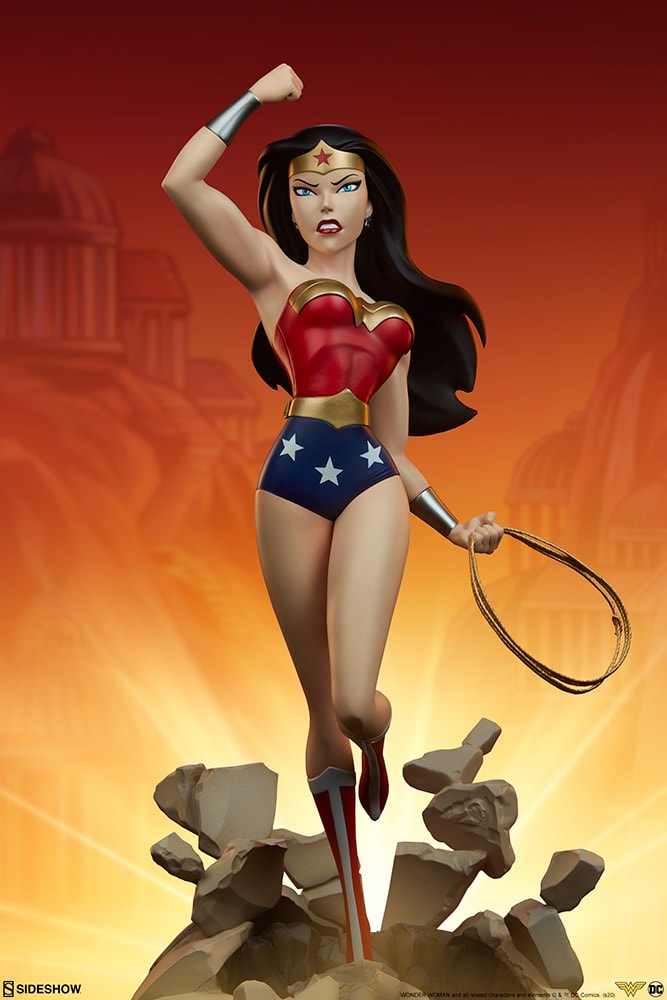 DC Comics Wonder Woman Statues  Collector Edition View 1