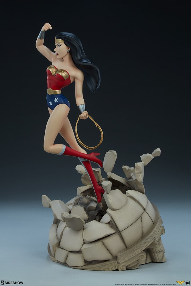 DC Comics Wonder Woman Statues  Collector Edition View 7