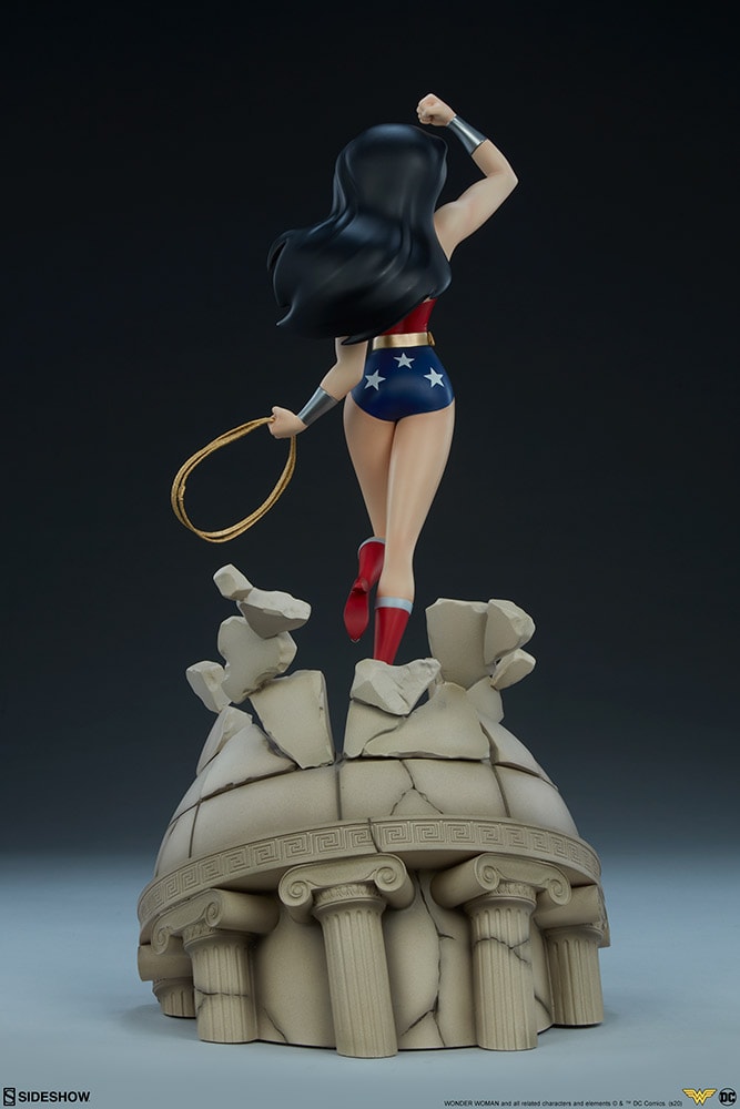 DC Comics Wonder Woman Statues  Collector Edition View 8