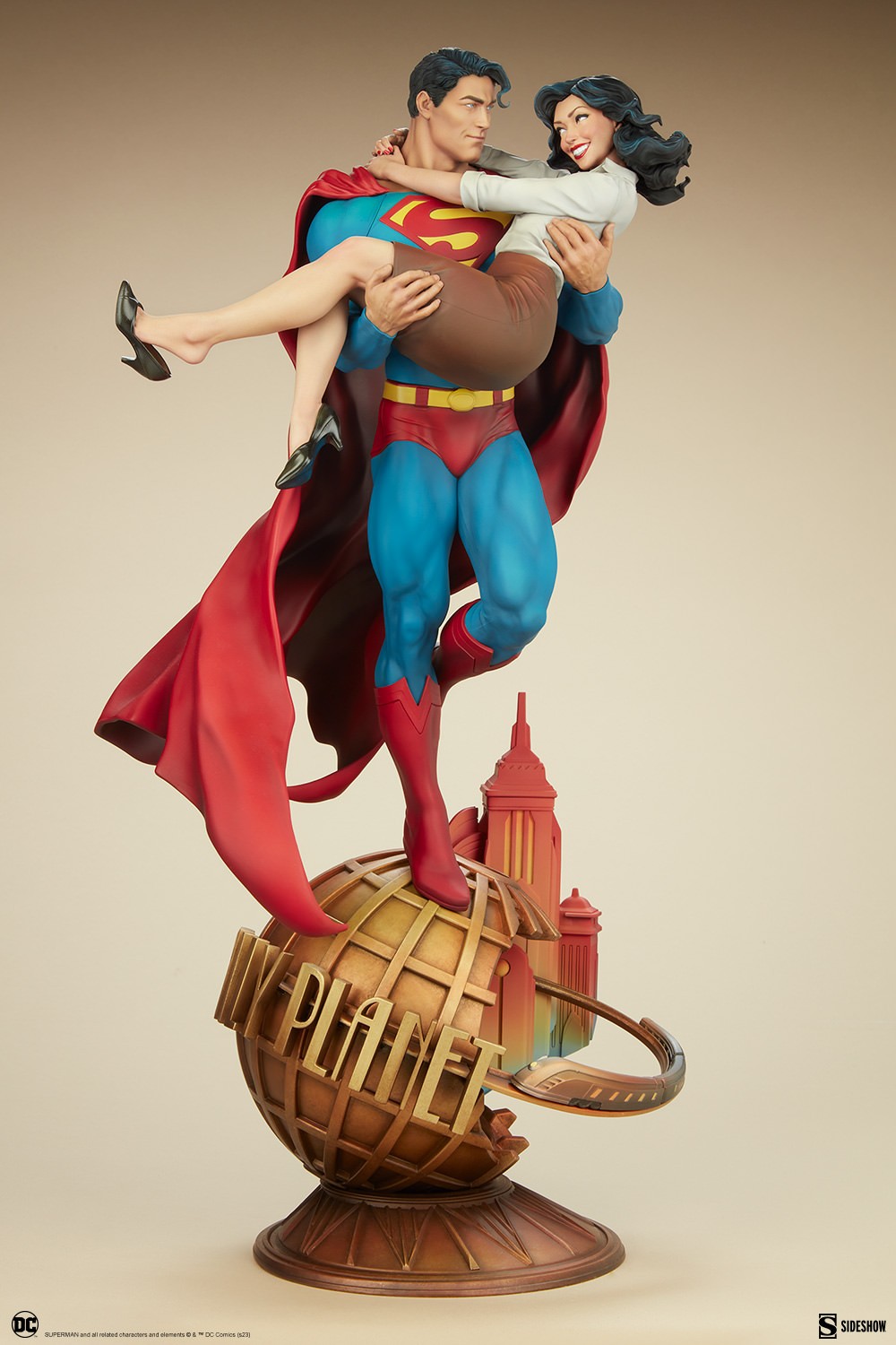 Sideshow superman statue hotsell