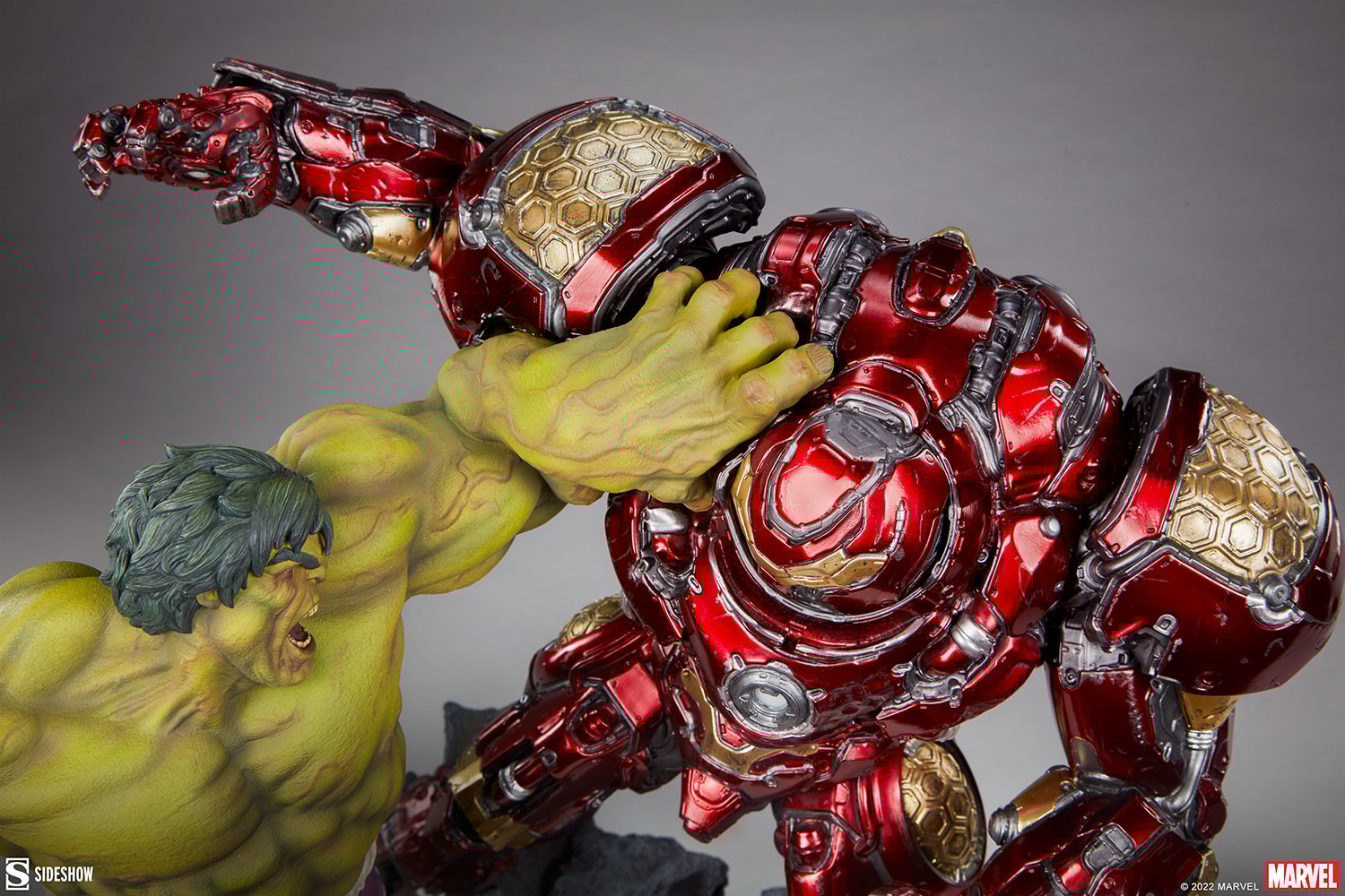 Hulk vs Hulkbuster