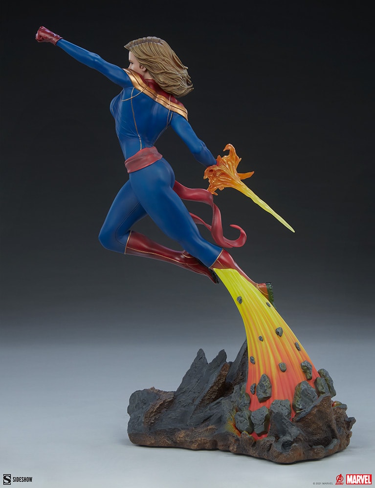 Captain Marvel Collector Edition View 19
