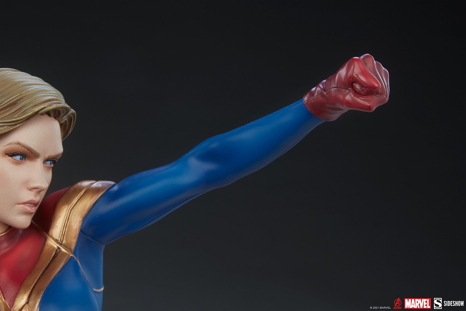 Captain Marvel Collector Edition View 12