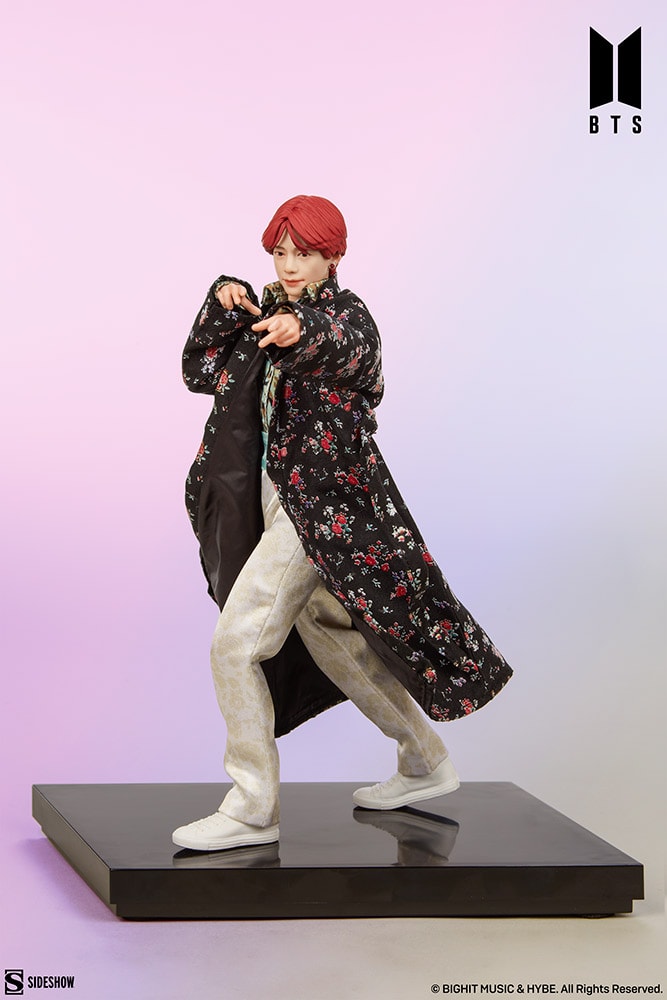 V BTS Idol Collection Deluxe Statue | Sideshow Collectibles