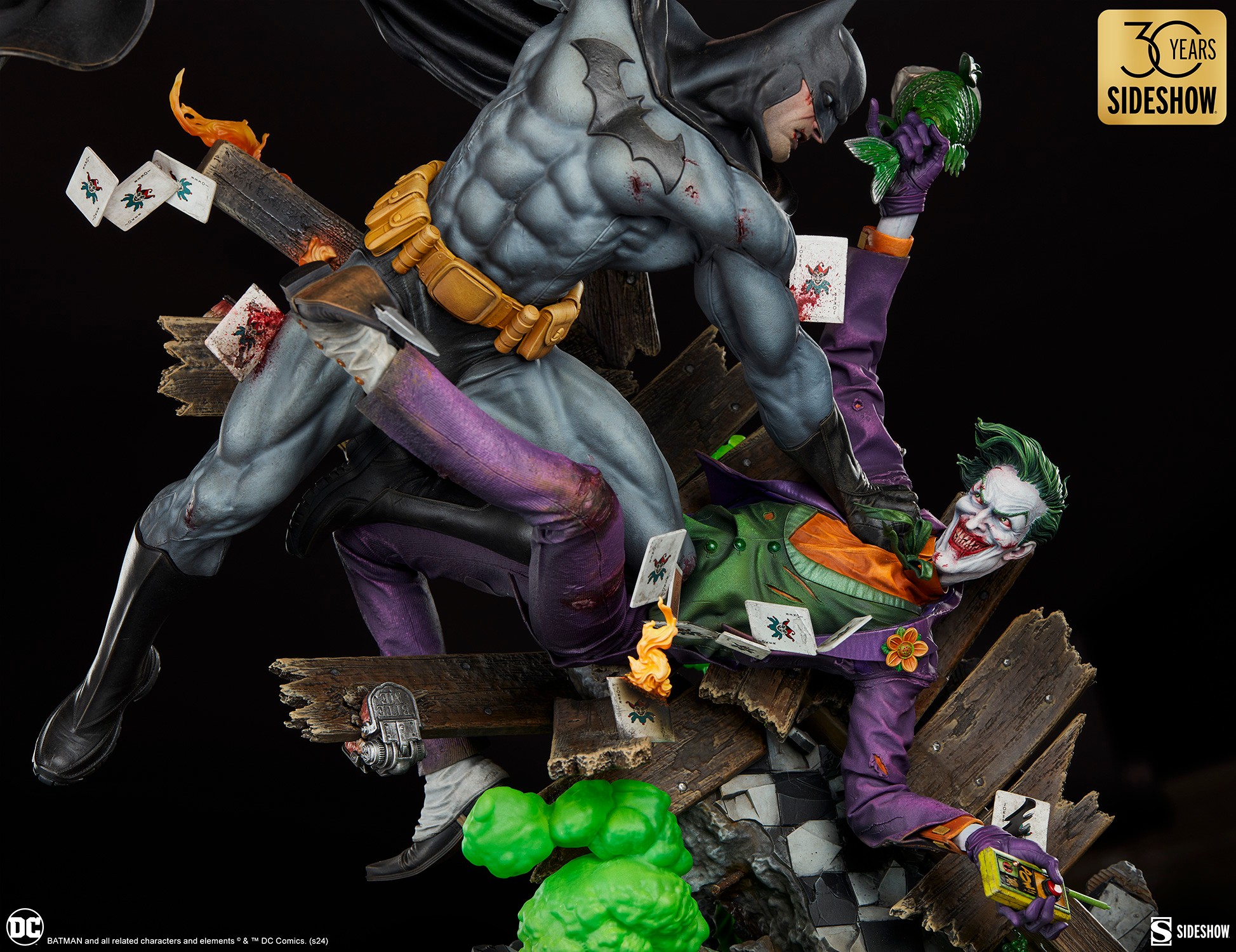 DC Comics Batman vs The Joker: Eternal Enemies Premium Format™ Figure  Collector Edition (Prototype Shown) View 17