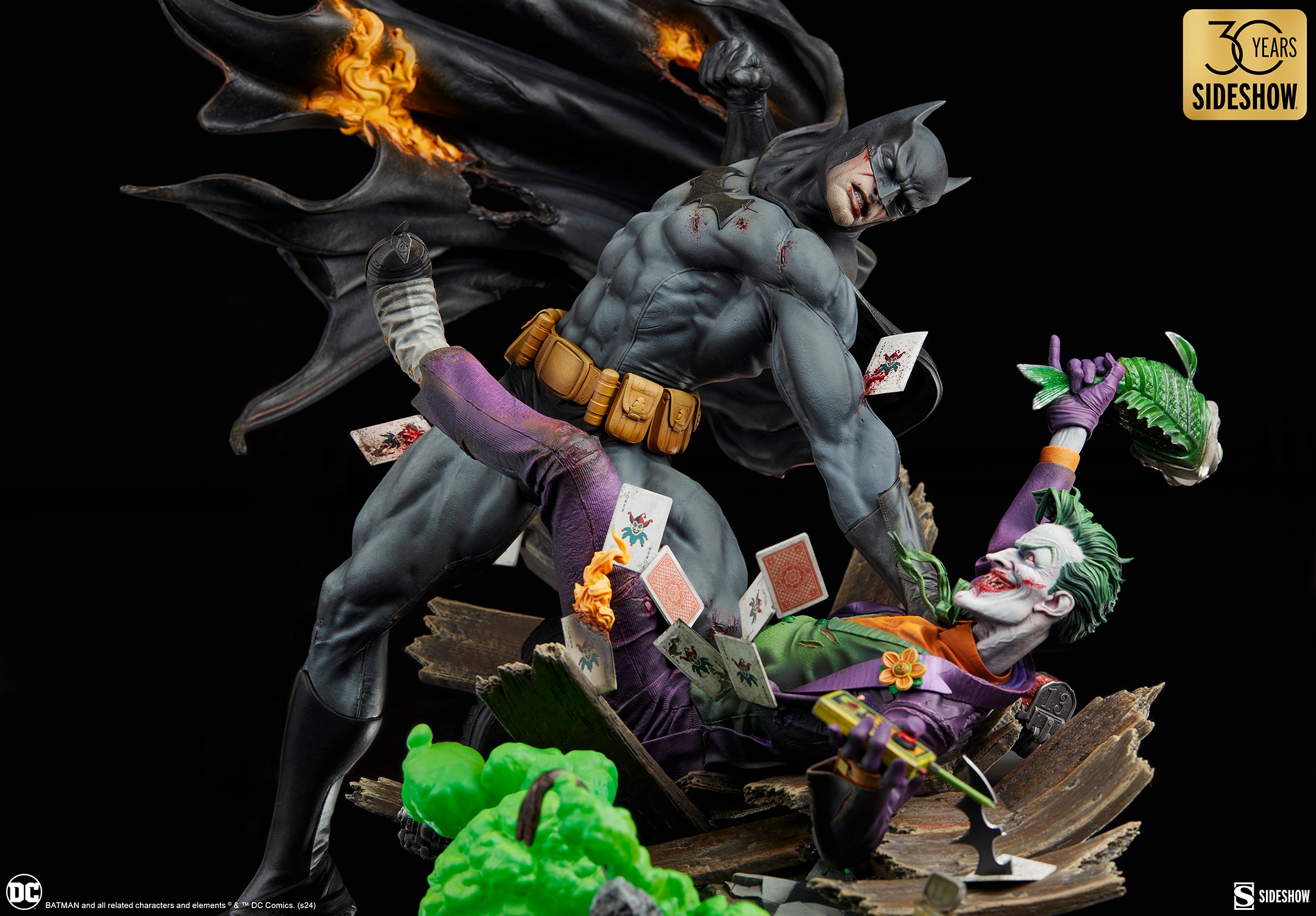 DC Comics Batman vs The Joker: Eternal Enemies Premium Format™ Figure  Collector Edition (Prototype Shown) View 18
