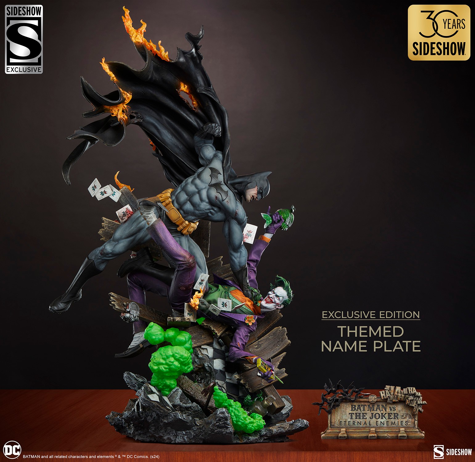 DC Comics Batman vs The Joker: Eternal Enemies Premium Format™ Figure  Exclusive Edition (Prototype Shown) View 1