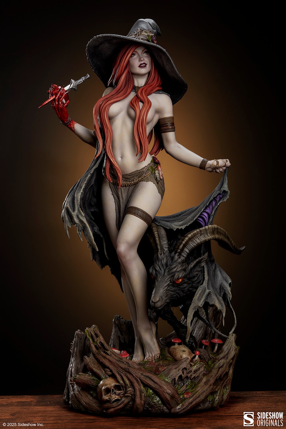 Sideshow Originals Witch of the Woods Premium Format™ Figure  (Prototype Shown) View 8