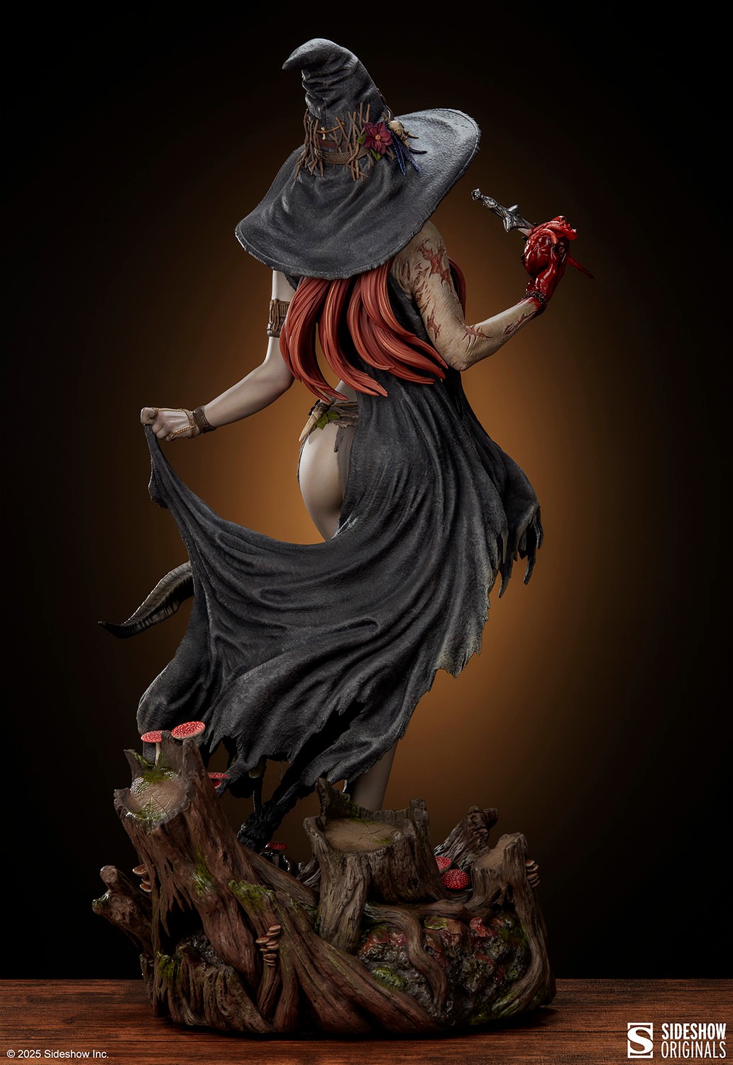 Sideshow Originals Witch of the Woods Premium Format™ Figure  (Prototype Shown) View 10