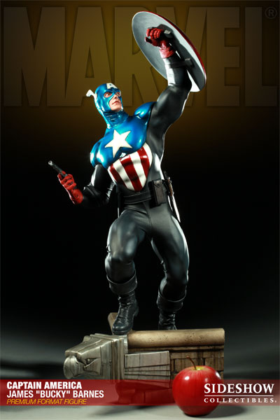 Marvel Captain America - James 'Bucky' Barnes Premium Format™ Figure  Collector Edition View 15