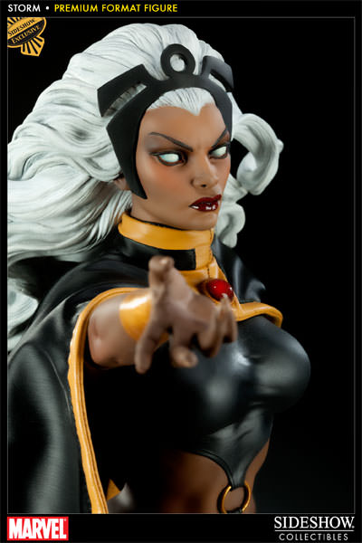 Marvel Storm Premium Format™ Figure  View 3
