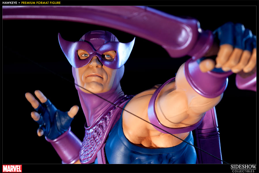 Marvel Hawkeye Premium Format™ Figure  Collector Edition View 5