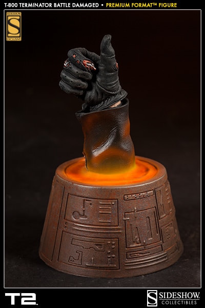 T:800 Terminator Battle Damaged by Sideshow Collectibles