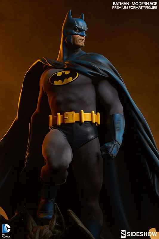 Batman - Modern Age View 11