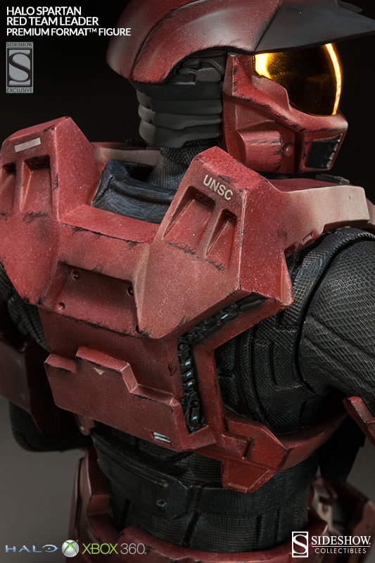 HALO HALO Spartan - Red Team Leader Premium Format™ Figure  Exclusive Edition View 8