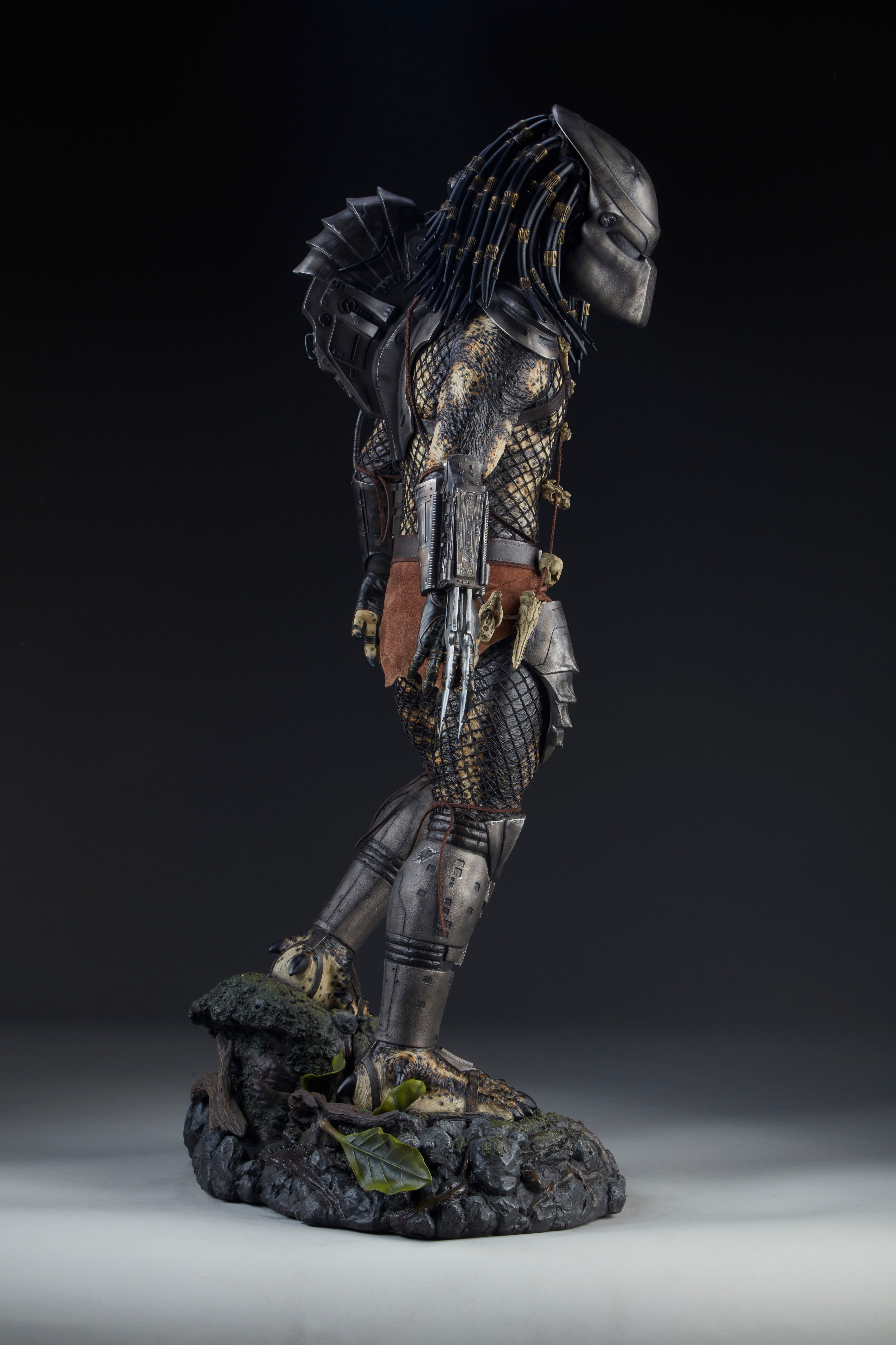Iconic Predator Jungle Hunter Maquette | Sideshow Collectibles