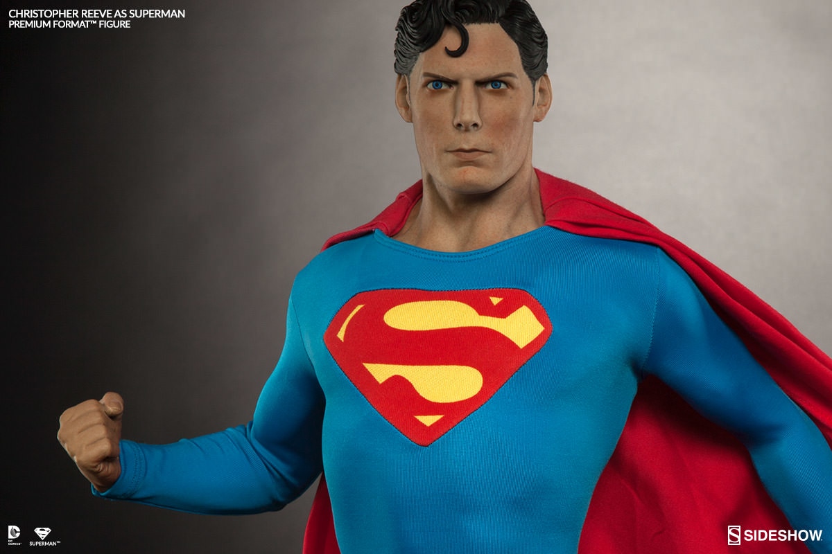 DC Comics Superman Premium Format™ Figure  Collector Edition View 6