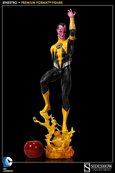 DC Comics Sinestro Premium Format™ Figure  (Prototype Shown) View 9