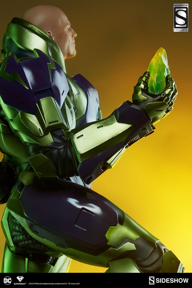 Lex Luthor - Power Suit Exclusive Edition 